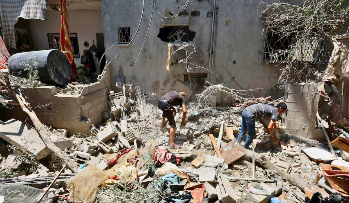 photo: gaza school flattened 